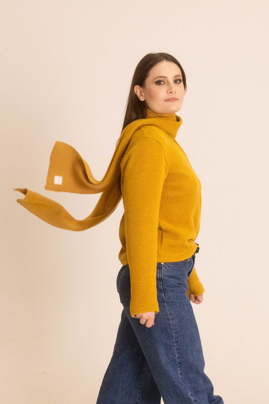Musztardowy szal z wełną